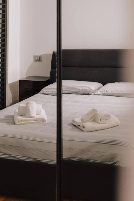 Casa Penelope Apartment มิลาน ภายนอก รูปภาพ
